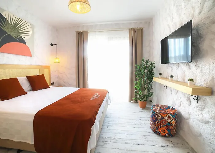 Hotel Huzurla *