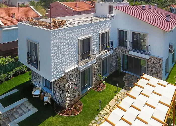 Hotel Huzurla *