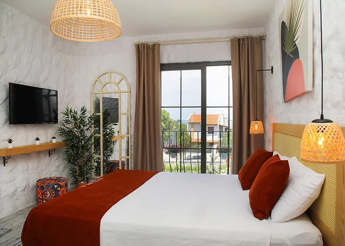 Hotel Huzurla *