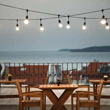 Huzurla Hotel İzmir